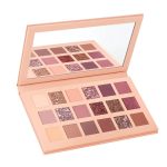 Huda Beauty nude eyeshadow palette