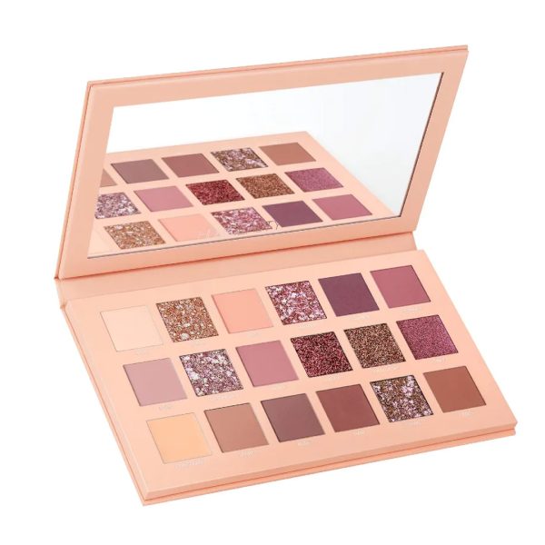 Huda Beauty nude eyeshadow palette